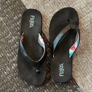 Flojos Flip Flops Women Size 8 Tropical Print and Black